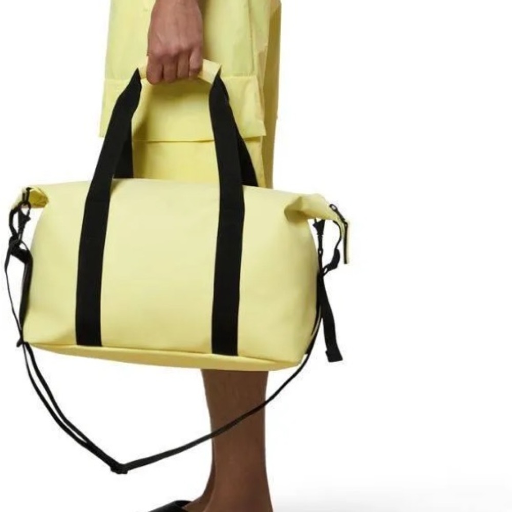 NWT RAINS Weekend Bag Small